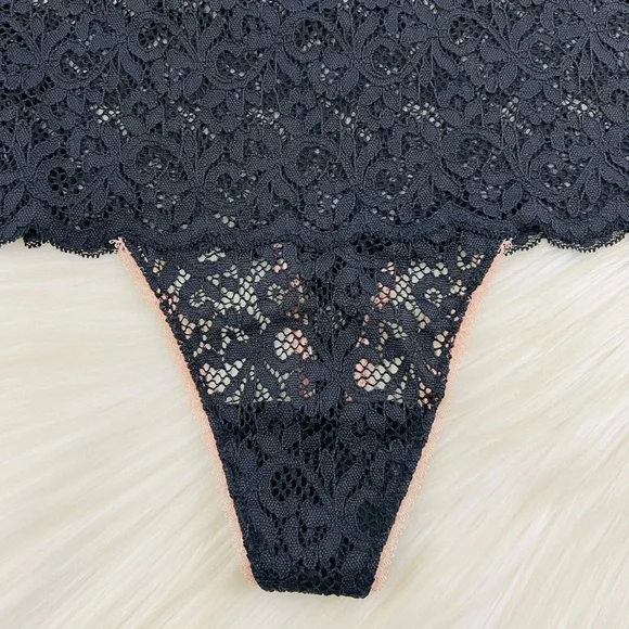 Victoria’s Secret Lace High Waist Thong Pantie Medium - Picture 5 of 8